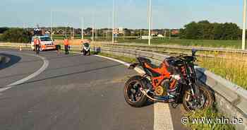 Motorrijder gaat uit de bocht op verkeerswisselaar E40/E403 - Het Laatste Nieuws