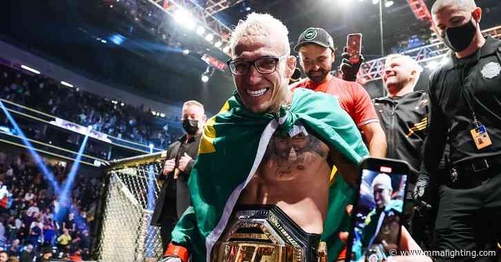 Charles Oliveira wins 2022 Fighter of the Year ESPY award