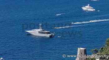 Tra le acque di Positano lo yacht di lusso Skat - Positanonews - Positanonews