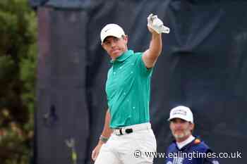 Rory McIlroy roars into share of Open lead at St Andrews - Ealing Times