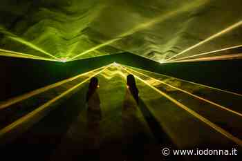 "Stravaganze imperiali": installazioni luminose a Sirmione sul Garda (Brescia) - Io Donna