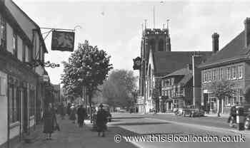 Memories of White Lion Inn pub in Epping with back yard attractions