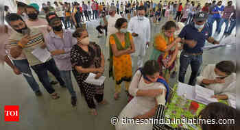 Coronavirus in India Live updates: India crosses 200 crore mark in Covid-19 vaccine doses - Times of India