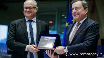 I sindaci in pressing su Draghi: "Vada avanti, al paese serve stabilità"