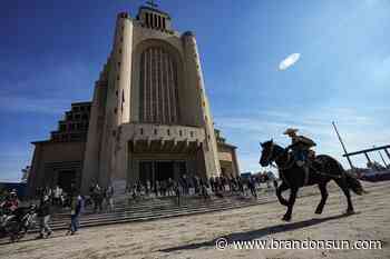 Chilean cowboys gather for blessing at national shrine - The Brandon Sun