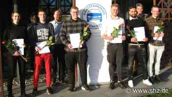 Freisprechung in Plön: Jasmine Junge und Daniel Hinz beste der Ausbildung zu Kfz-Mechatronikern - shz.de