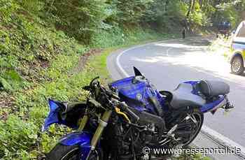 FW-PL: Schwerer Kradunfall auf Landstraße. Teils verständnislose Verkehrsteilnehmer.