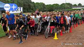 KGS Hemmingen: Spendenlauf der KGS-Schüler mit Sponsoren - HAZ