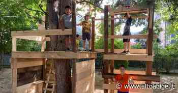 Merano, al parco Tessa spunta un villaggio di casette in legno - Alto Adige