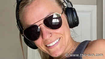 Teen Mom Mackenzie McKee shows off six-pack abs in just a sports bra and biker shorts in sexy new pic... - The US Sun