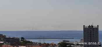 Incendio Bibione: colonne fumo visibili da Trieste - Agenzia ANSA