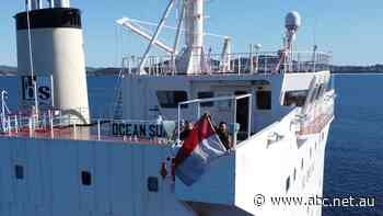 Seafarers belt out karaoke tunes while waiting to load bumper grain crop