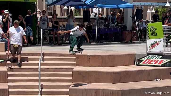 Pro skateboarder Mariah Duran brings Albuquerque skating community together