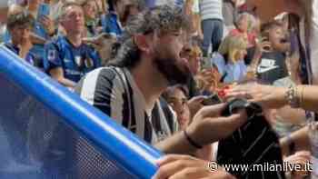 Vergogna a Ferrara: interisti insultano uno juventino, è costretto a cambiarsi – VIDEO - MilanLive.it