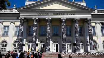 Germania, opera antisemita alla fiera d'arte di Kassel: si dimette la direttrice - QUOTIDIANO NAZIONALE