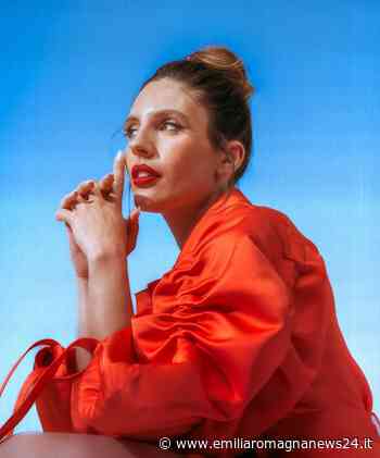 DITONELLAPIAGA vince la Targa Tenco 2022 come Miglior Opera Prima con l’album “Camouflage” - Emilia Romagna News 24