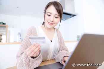 1 Consumer Stock Seeing Massive Customer Growth - The Motley Fool