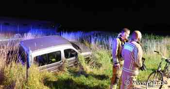 Dronken bestuurder gaat rechtdoor in bocht en eindigt in gracht - Het Laatste Nieuws