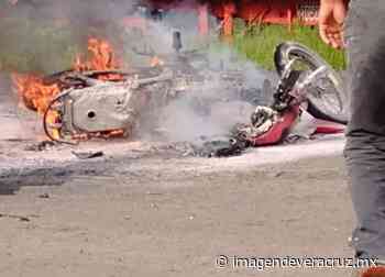 Joven termina con quemaduras tras incendiarse su motocicleta en Tierra Blanca - Imagen de Veracruz