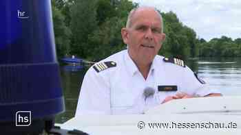 Wasserschutzpolizei auf der Fulda - Video: | hessenschau.de | TV-Sendung - hessenschau.de