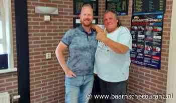 Zo vlogen de duiven van Postduivenvereniging De Pool: Van de Hoef en Bakker succesvol op de fond - Baarnsche courant