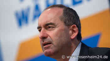 Hof- und Familienfest der Freien Wähler: Hubert Aiwanger besucht Gemeinde Großkarolinenfeld