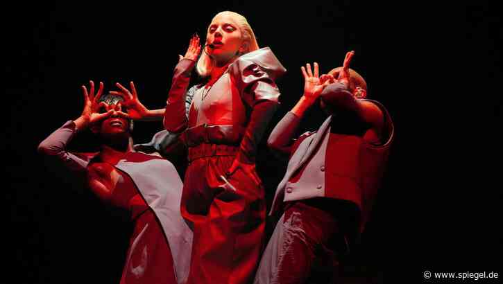 Lady Gaga kehrt in Deutschland auf die Bühne zurück: »Ich wusste nicht, ob ich je wieder auf Tour gehen würde« - DER SPIEGEL