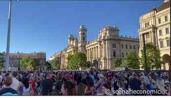 Proteste di massa in Ungheria. Orban vuole togliere la Flat Tax... - Scenarieconomici