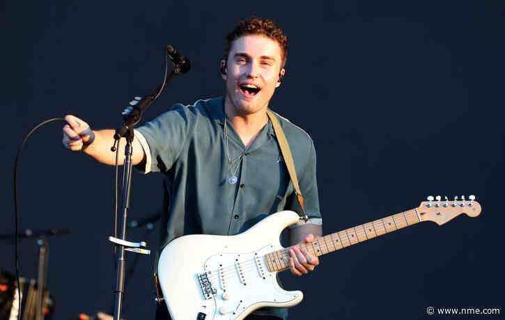Sam Fender gives new single ‘Alright’ live debut at Finsbury Park gig