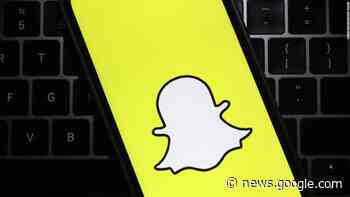 Zoom has an unlikely new competitor — Snapchat - CNN