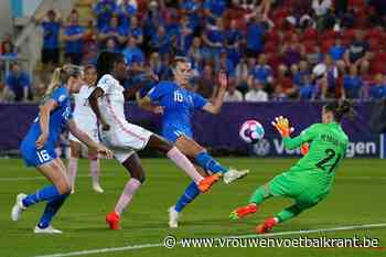 IJsland en Frankrijk spelen gelijk, Flames naar de kwartfinales