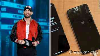 'Captain America can't lift an iPhone?': Chris Evans thinks his iPhone 12 is too heavy