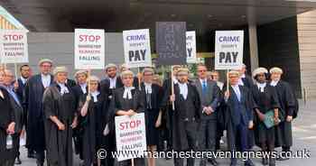 Barristers launch full week of strike action as they claim justice system is 'failing the public' - Manchester Evening News