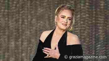 Adele Foundation Brush: Singer's Secret To A Flawless Base - Grazia