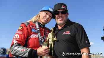 Pruett gets her 1st Top Fuel win for Tony Stewart Racing at Mile-High Nationals