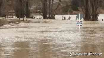 Southland roads affected by rising rivers - Stuff
