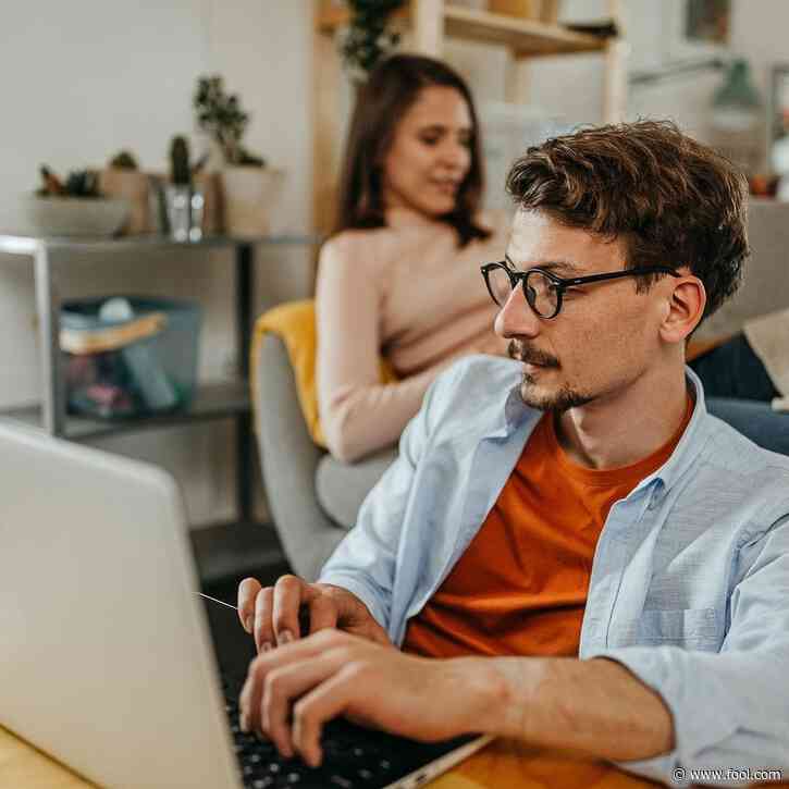 Ethereum Merge Talk Pushes ETH Up 39% the Past Week as Broader Cryptos Reclaim $1 Trillion Value - The Motley Fool