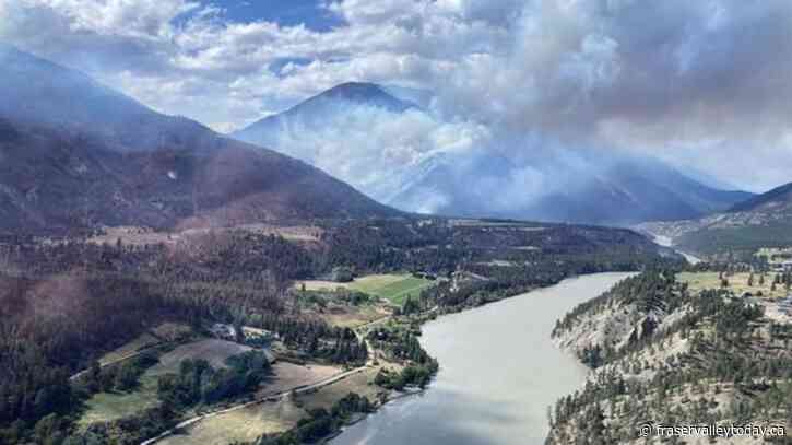 Wildfire threats grow in western provinces, as warmer and drier weather forecast
