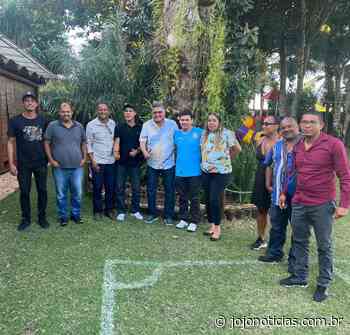 Reunião de Jânio Natal com associações e líderes comunitários desencadeia diversas ações em região de Caraíva, distrito de Porto Seguro - Jojô Notícias