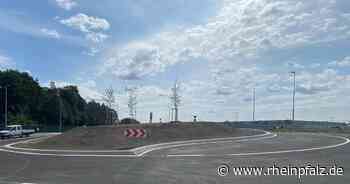 Senioren im Sommer, Garten ohne Arbeitsaufwand und neun Jahre Haft - Kaiserslautern kompakt - Rheinpfalz.de