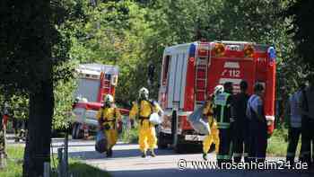 Gefahrgutunfall in Brannenburg: Rettungskräfte unweit der A93 im Einsatz