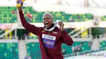 No new record but third gold for Rojas in triple jump - Belleville News-Democrat