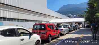 Covid, a Trento e Arco è corsa al vaccino: 750 quarte dosi in una mattinata ma Apss consiglia di prenotare - il Dolomiti