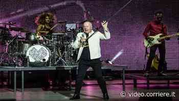 Simple Minds «al cento per cento»: ovazione per le hits della new wave anni 80 e 90 - Corriere TV