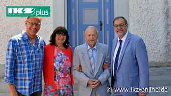 Iserlohn: 97-Jähriger träumt von einem Fallschirmsprung - IKZ News