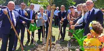 Symbole festigen Freundschaftsbande - Bad Krozingen - Badische Zeitung