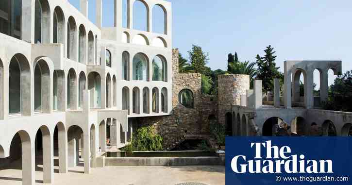 Folly or art? Catalonian town to buy labyrinthine Espai Corberó for €3m