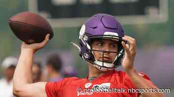 Vikings waive Nate Stanley