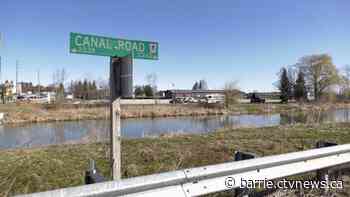 Stolen vehicle found abandoned in Bradford canal