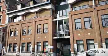 Aangepaste openingsuren voor stadhuis tijdens vakantie - Het Laatste Nieuws